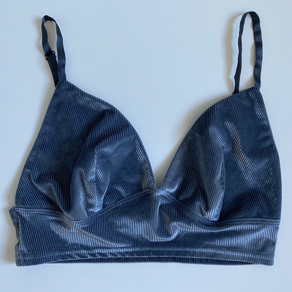 Victoria's Secret Gray Ribbed Velvet Bralette Triangle V-Neck Medium